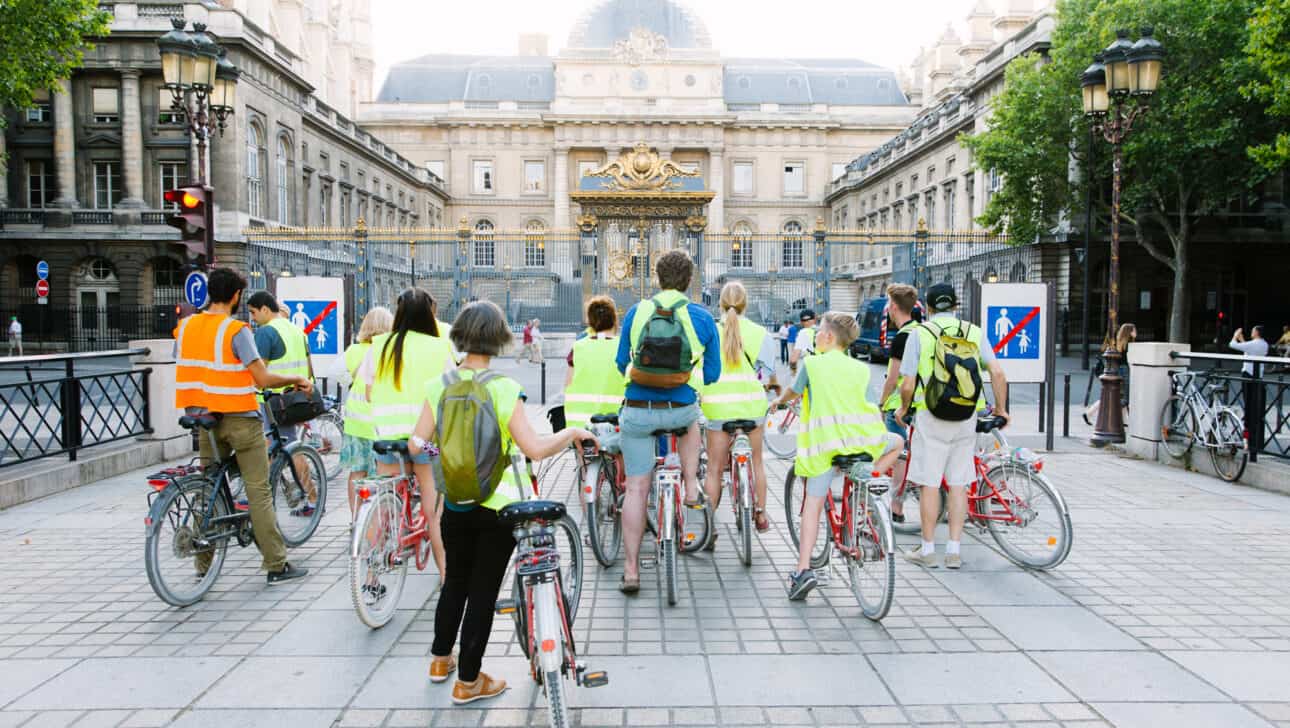 Paris, Paris Bike Tours, Paris Night Bike, Highlights, Paris-Bike-Tours-Paris-Night-Bike-Palais-De-Justice.