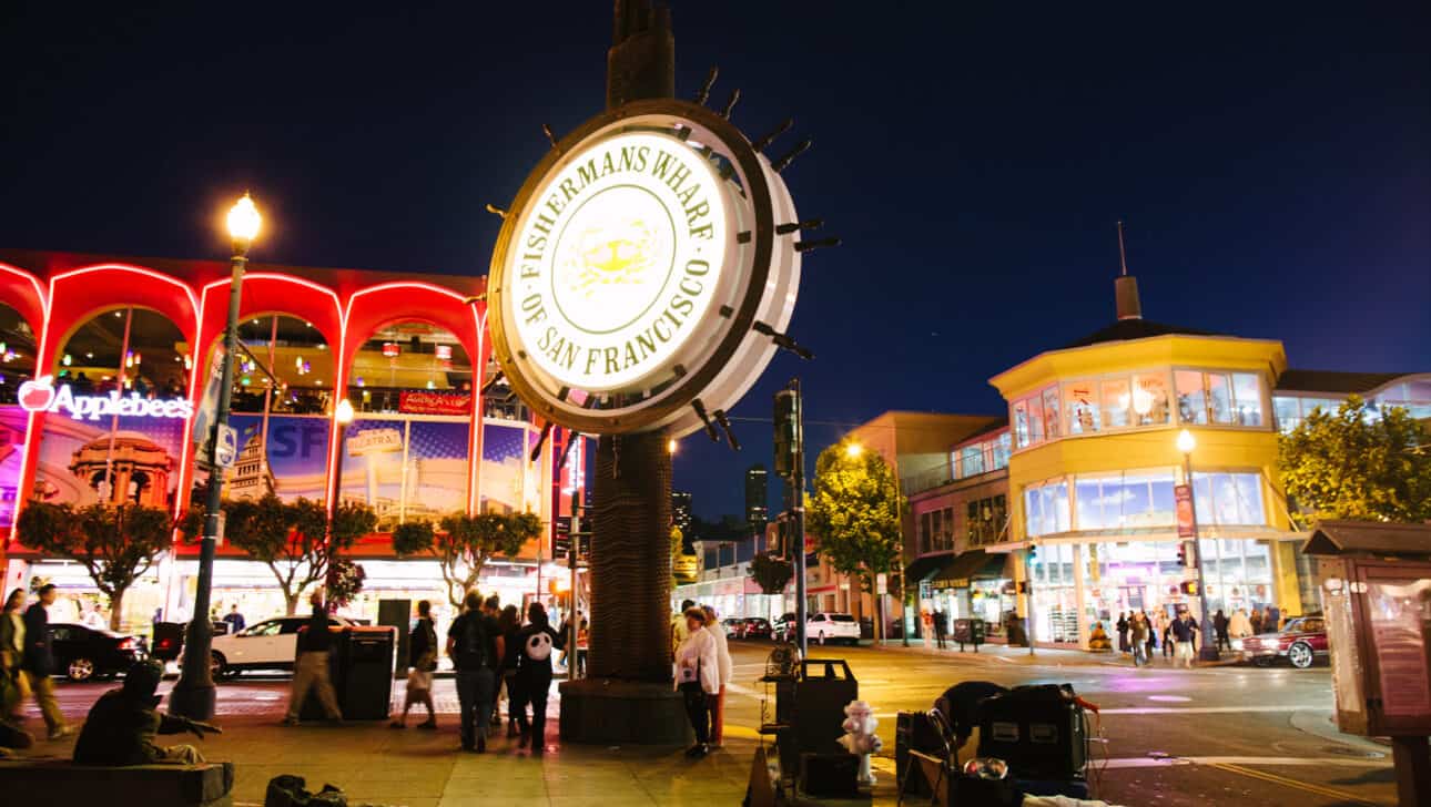 San Francisco, Pier 39, Fisherman`s Wharf - the Banner of Hard