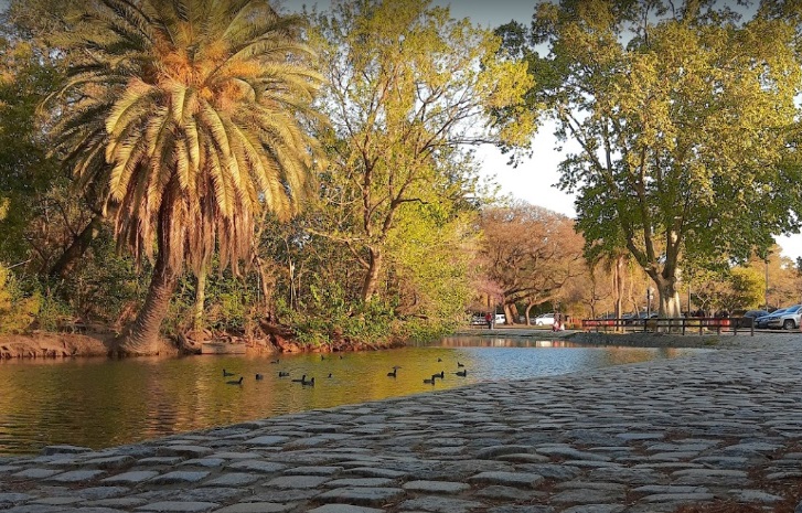 Lago de Regatas in Buenos Aires, Argentina