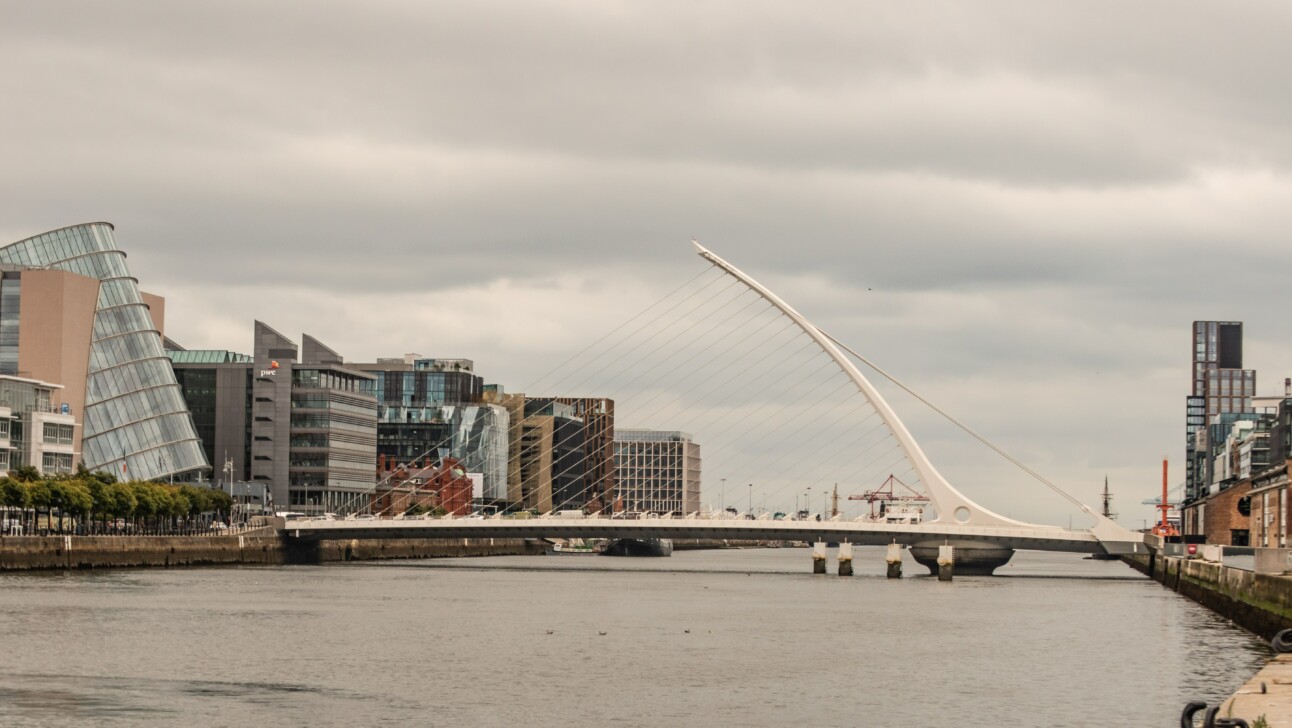 The Samuel Beckette Bridge in Dublin, Ireland