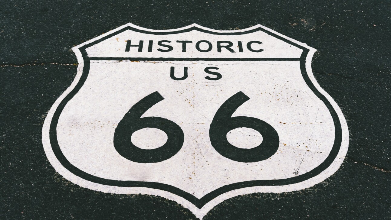 A historic Route 66 sign