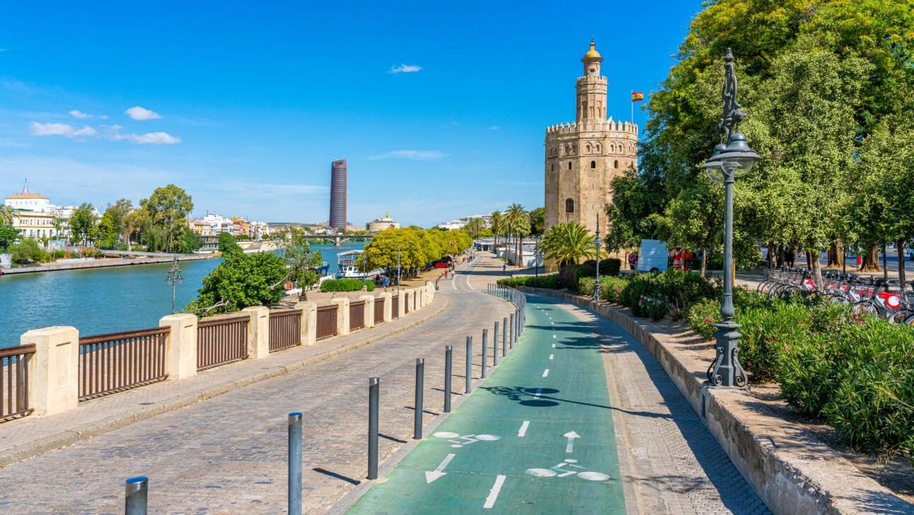 Torre del Oro in Sevilla