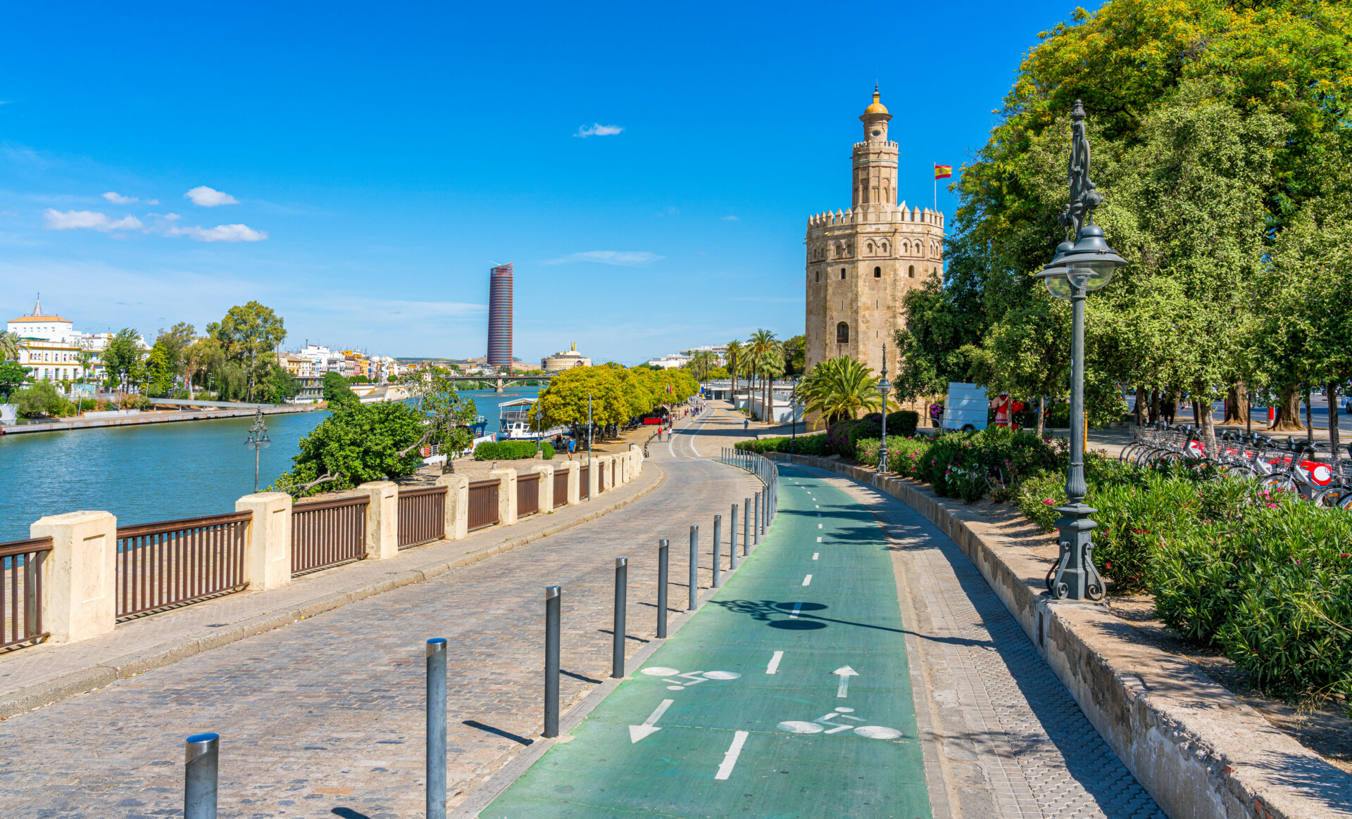 Torre del Oro in Sevilla